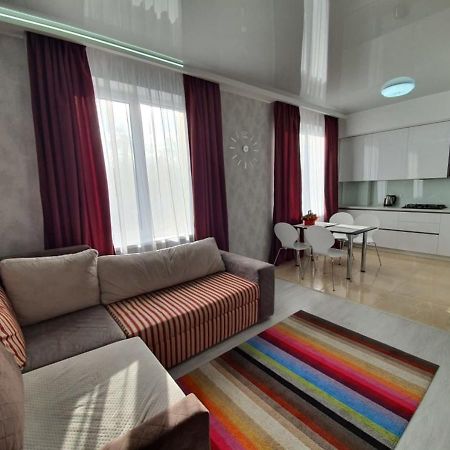 Lux New Apartment 2019 Carcóvia Exterior foto